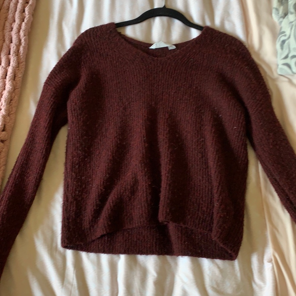 H&M sweater good for fall and winter